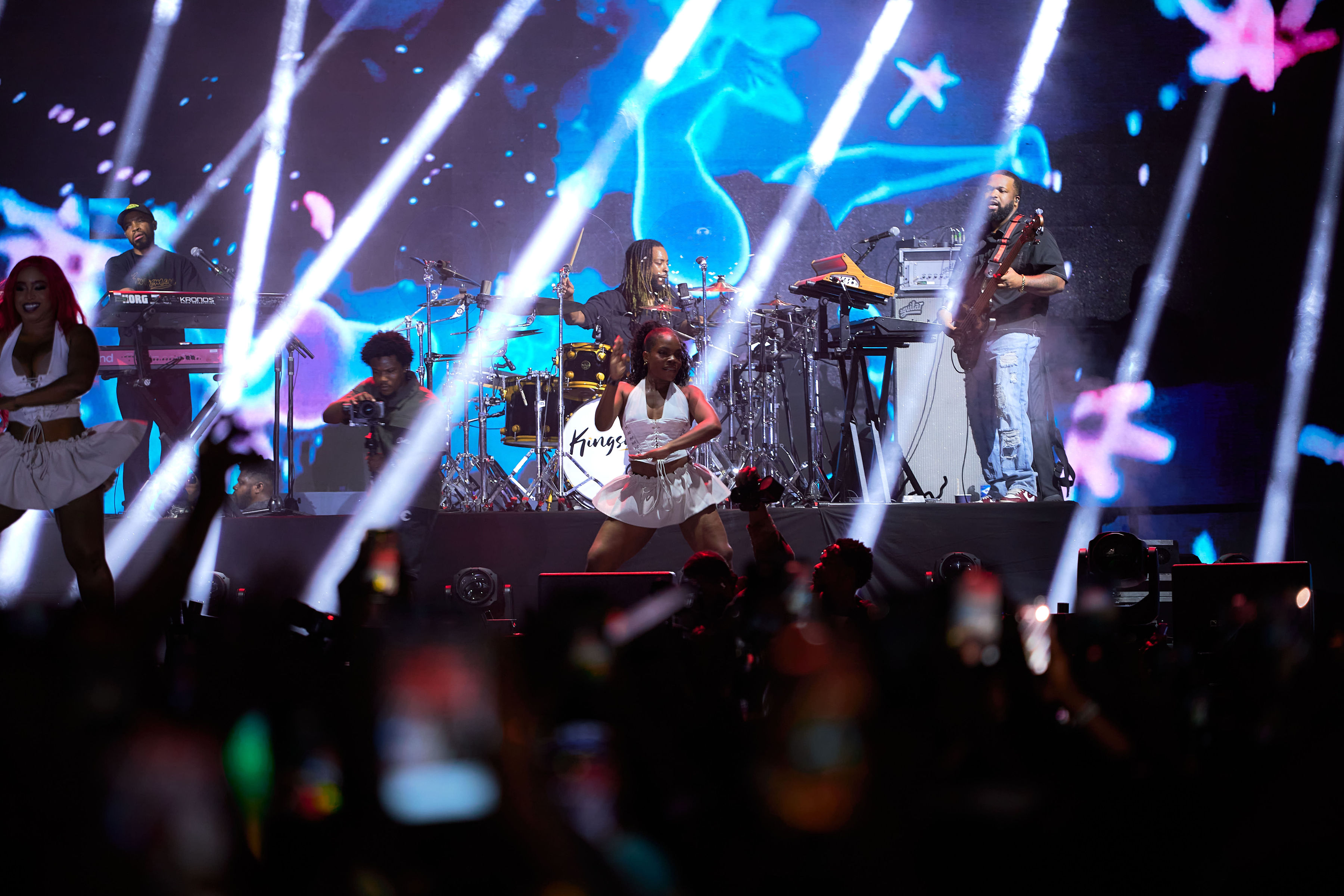 A Night to Remember: Heineken Ignites Eagle Square With Davido?s 5ive Alive Tour